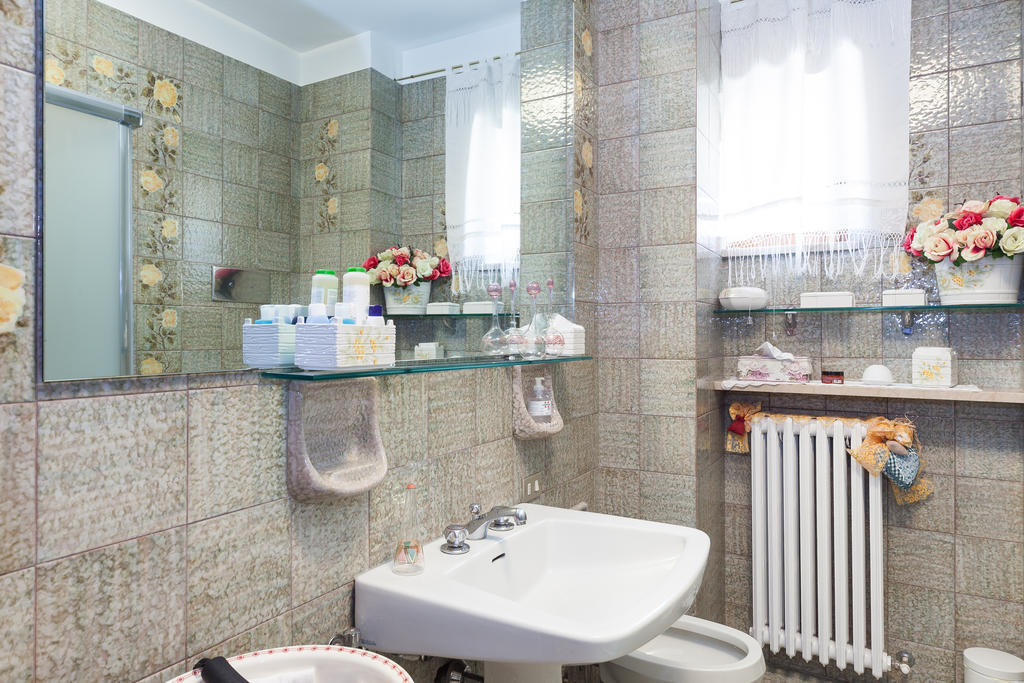 B&B Agli Scaligeri Verona Bagian luar foto