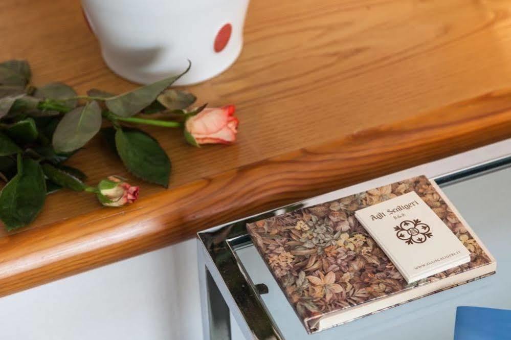 B&B Agli Scaligeri Verona Bagian luar foto